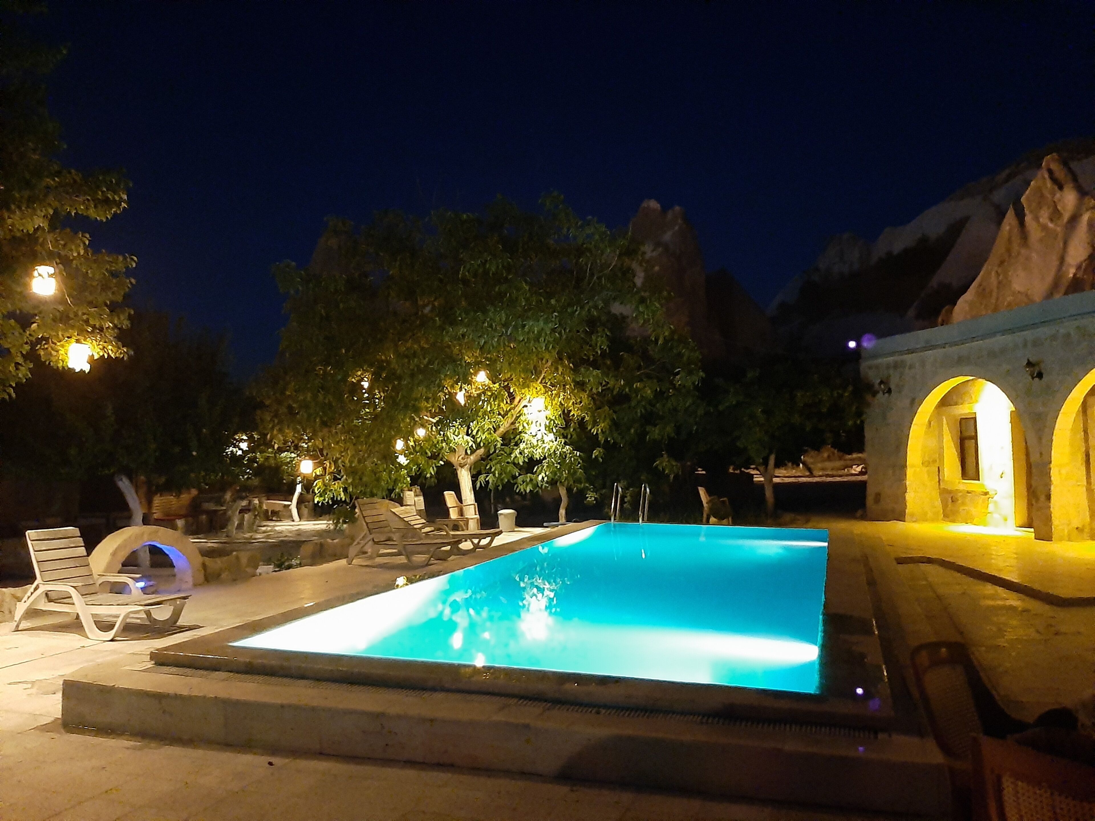 Photo - Seven Rock Cave Hotel