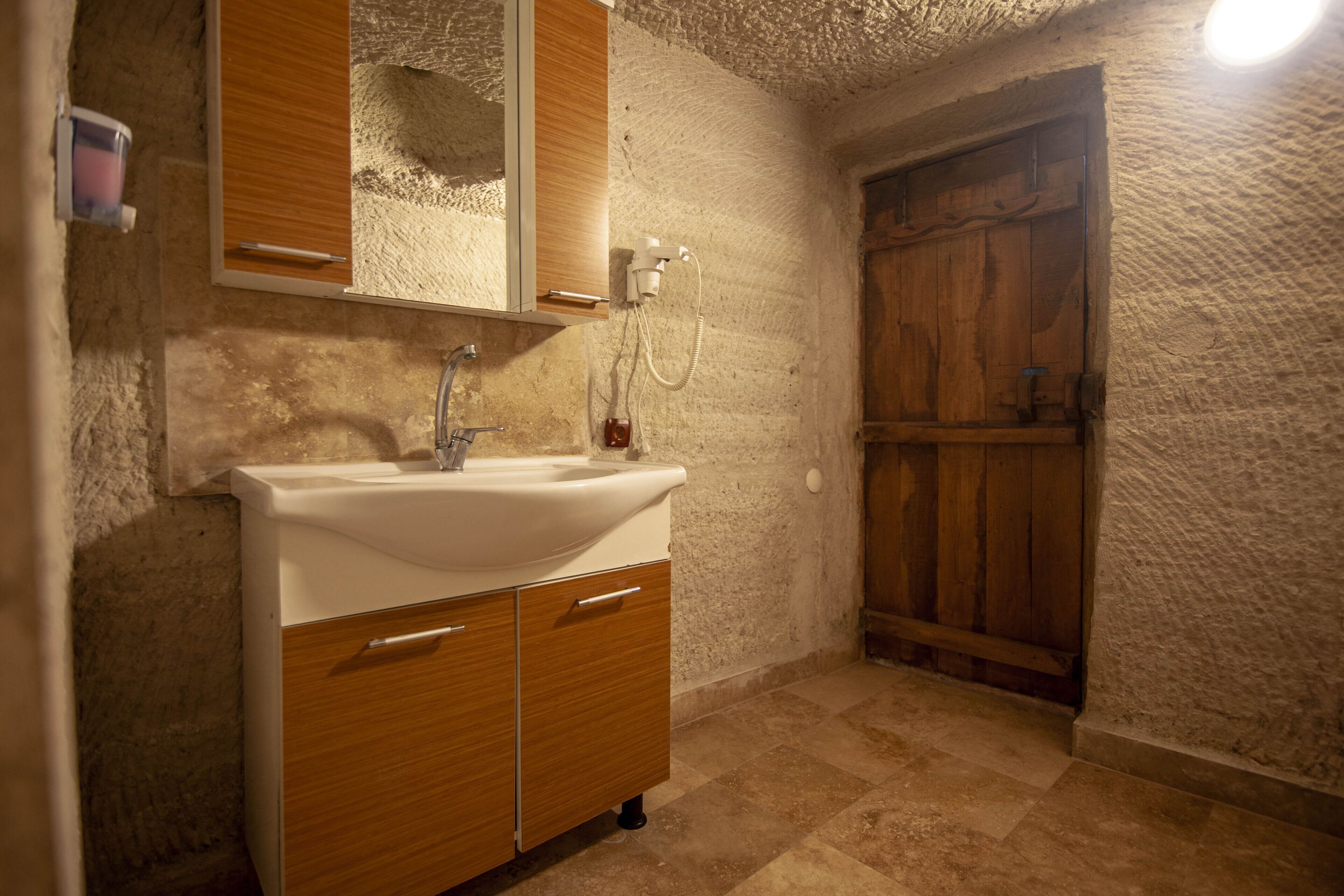 Photo - Seven Rock Cave Hotel