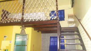 Iron/ironing board (on request), WiFi (free), bed sheets - Bela Silvia Pousada (Natal)