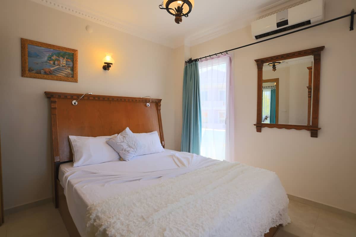 1 bedroom, premium bedding, in-room safe, soundproofing