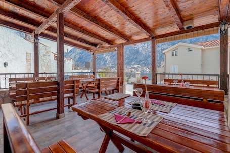 包含每日欧式早餐