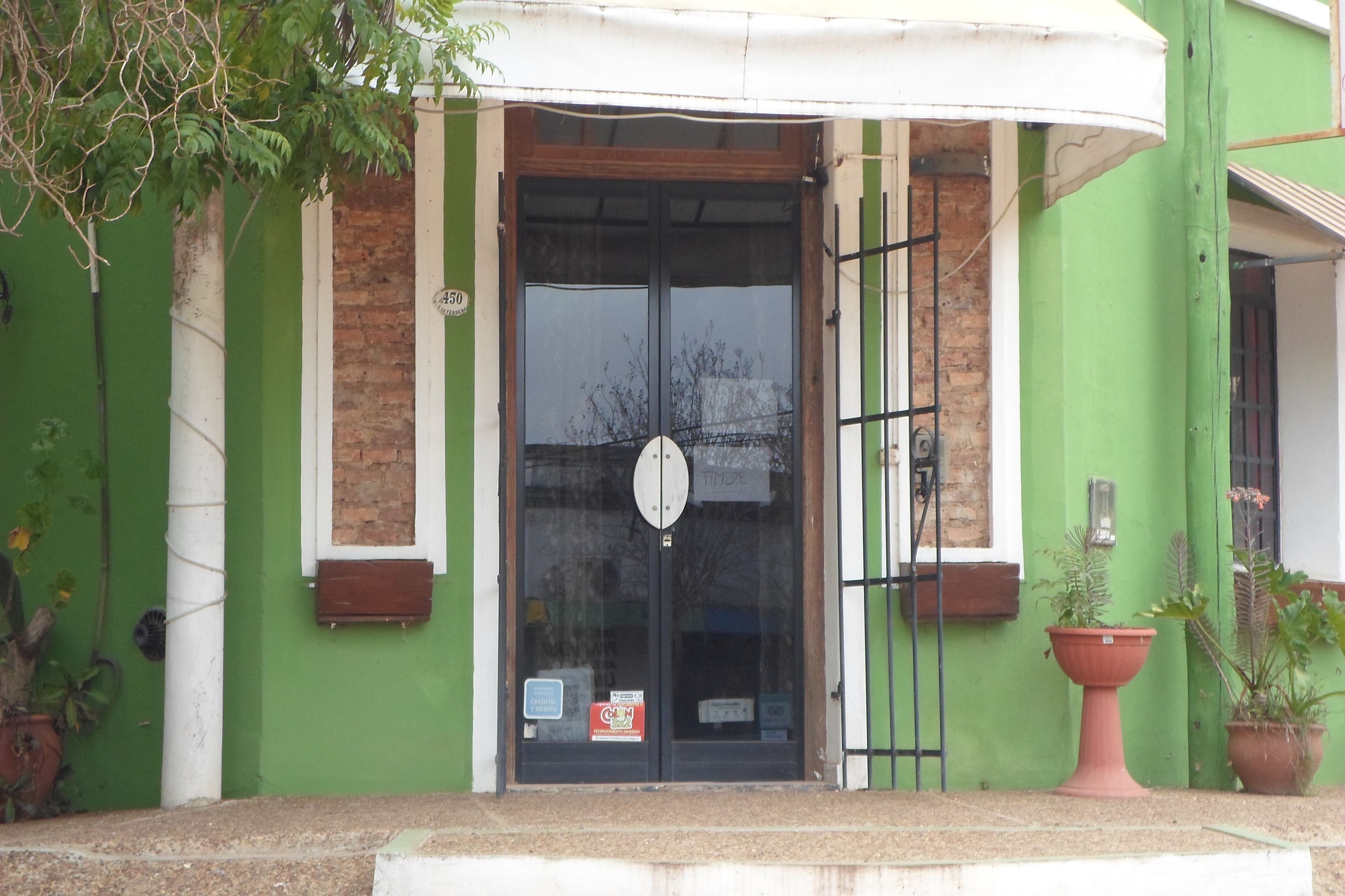 Fachada de la propiedad