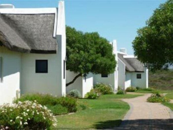 Exterior - Draaihoek Lodge & Restaurant (Bergrivier)