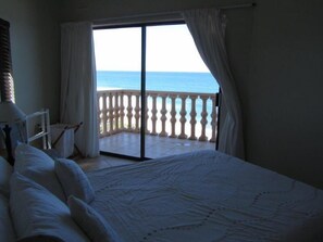 Individually furnished, bed sheets