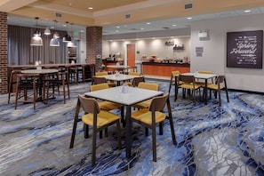 Free daily continental breakfast - Fairfield Inn & Suites by Marriott Wichita Downtown (Wichita)