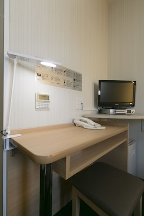 Down comforters, free WiFi, bed sheets