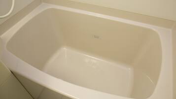 Ensemble douche/baignoire, sĂšche-cheveux