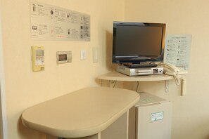 Combined shower/bathtub, hair dryer, electronic bidet, towels - Washington R&B Hotel Sapporo Kita 3 Nishi 2 (Sapporo)