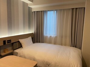 Down duvets, free WiFi, bed sheets - Washington R&B Hotel Ueno Hirokoji (Tokyo)