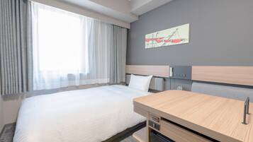 Desk, free WiFi, bed sheets