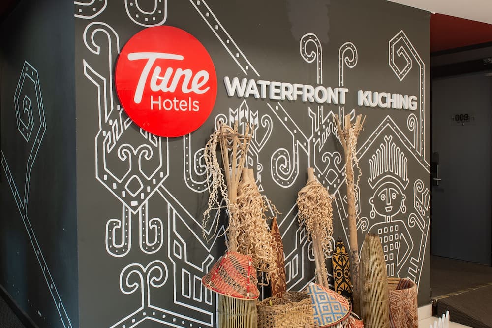 Tune Hotel - Waterfront Kuching
