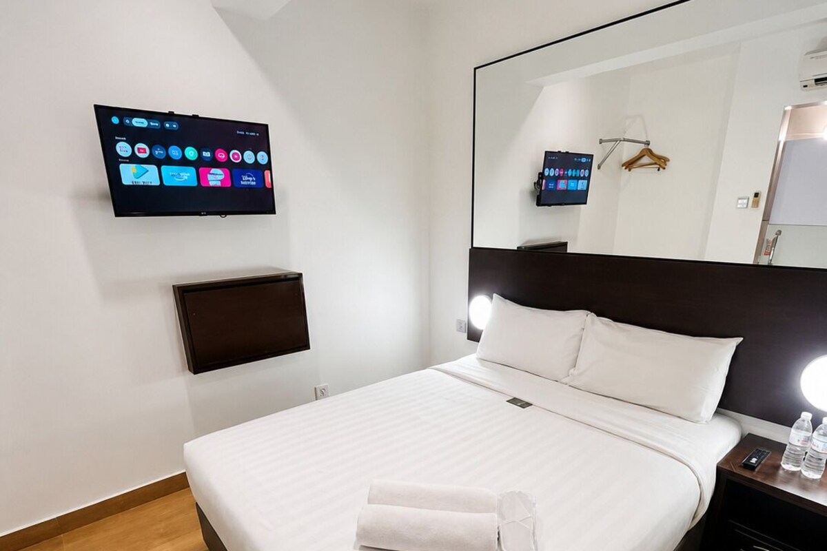  Double Room Without Window With TV | In-room safe, desk, blackout curtains, free WiFi