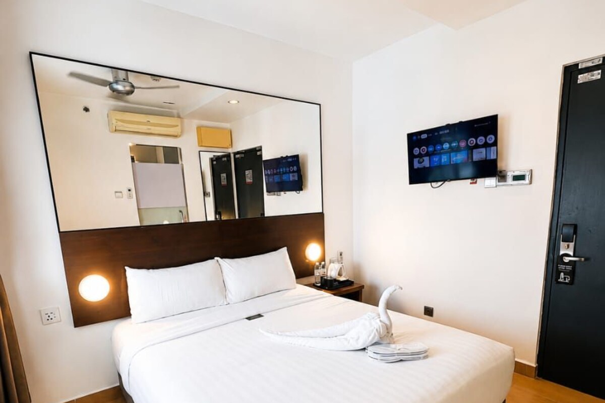  Double Room Higher Floor With TV