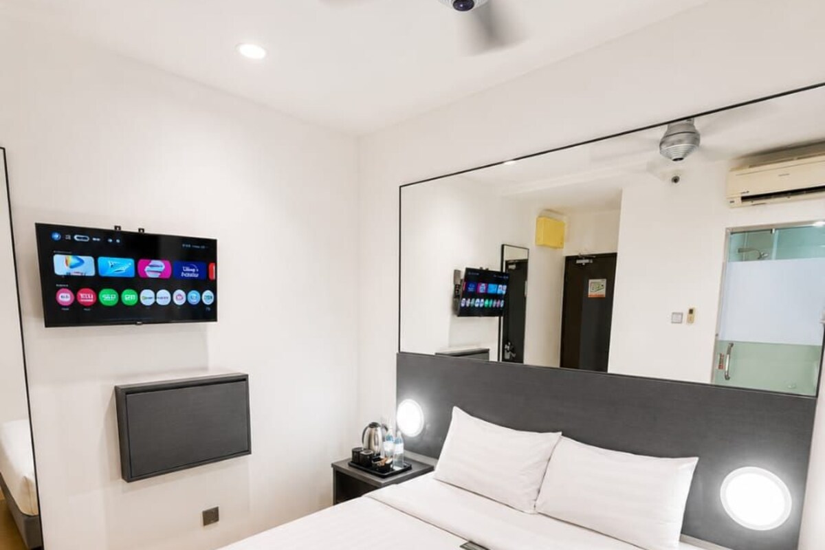 Double Room With TV