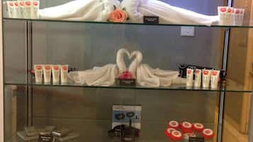 Ducha y cabezal de ducha tipo lluvia