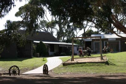 Seal Bay Cottages