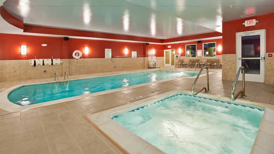Holiday Inn Express Hotel & Suites Dayton South - I-675 by IHG
