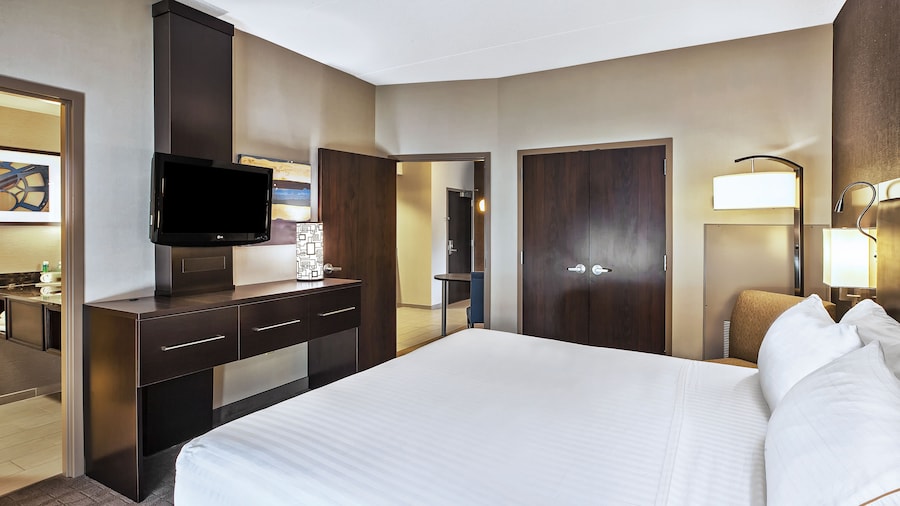 Holiday Inn Express Hotel & Suites Dayton South - I-675 by IHG