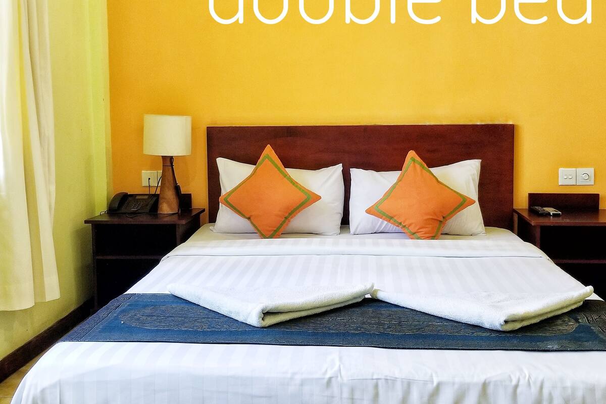 Standard Double Room | Pillowtop beds, in-room safe, desk, blackout drapes