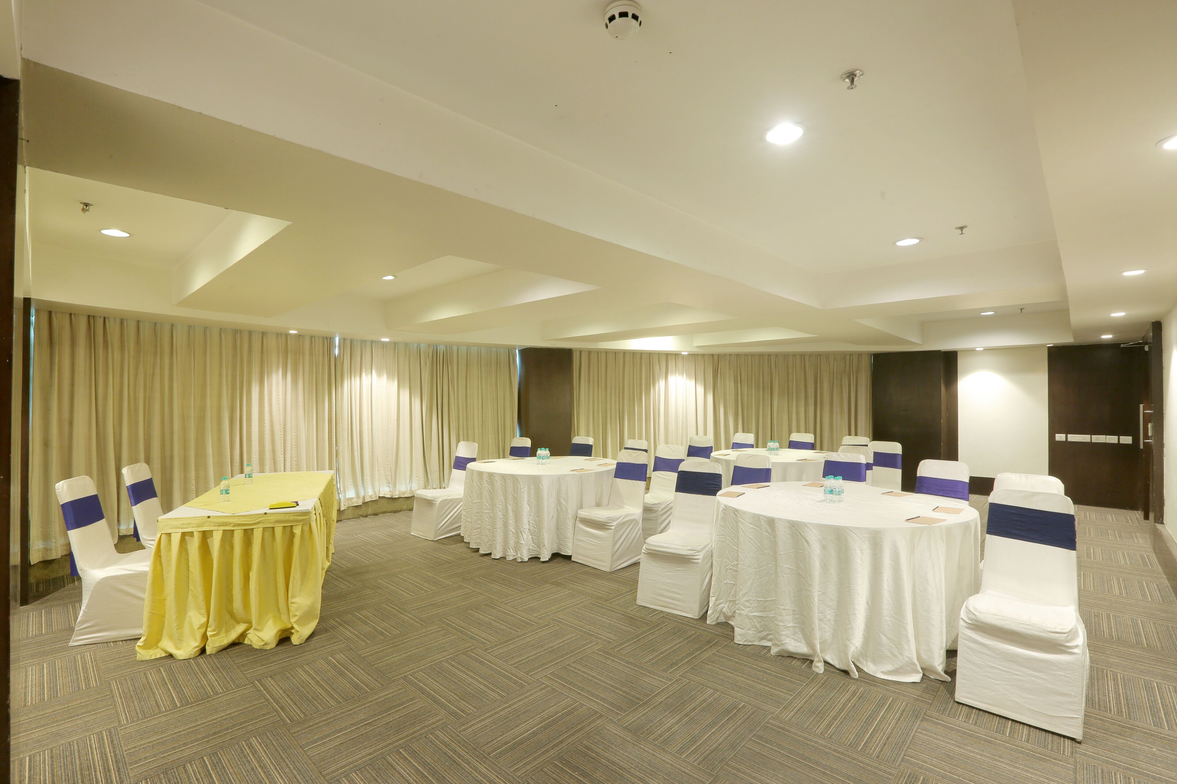 Foto - Vesta International