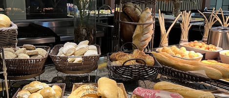 Tägliches inbegriffenes Frühstücksbuffet