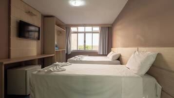 Skrivbord, gratis wi-fi, sängkläder och rullstolsanpassning