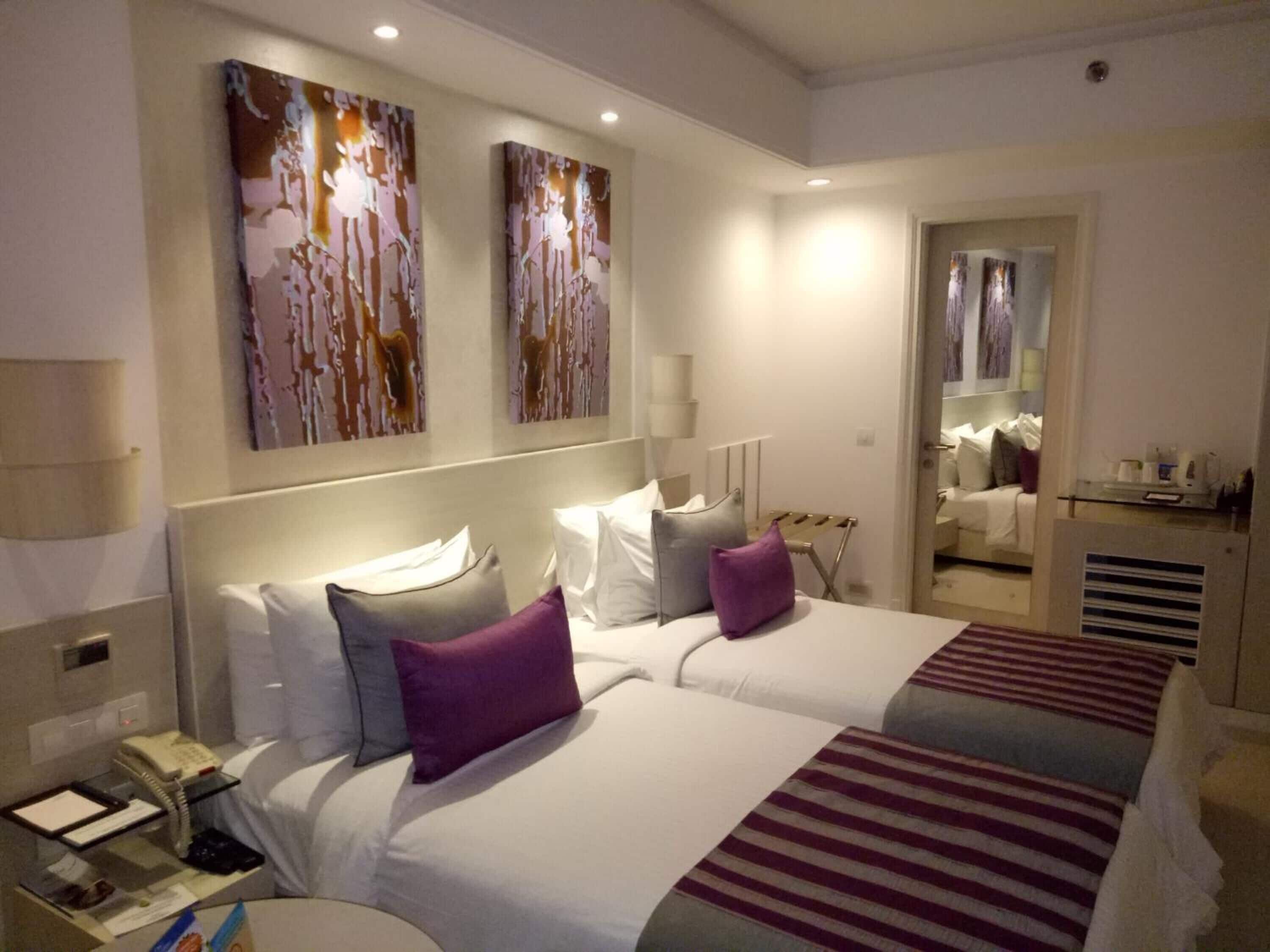 Foto - The Ashtan Sarovar Portico