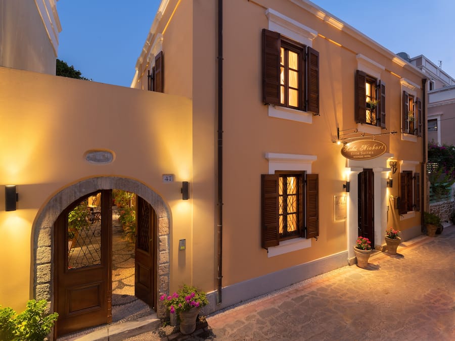 Front of property – evening/night