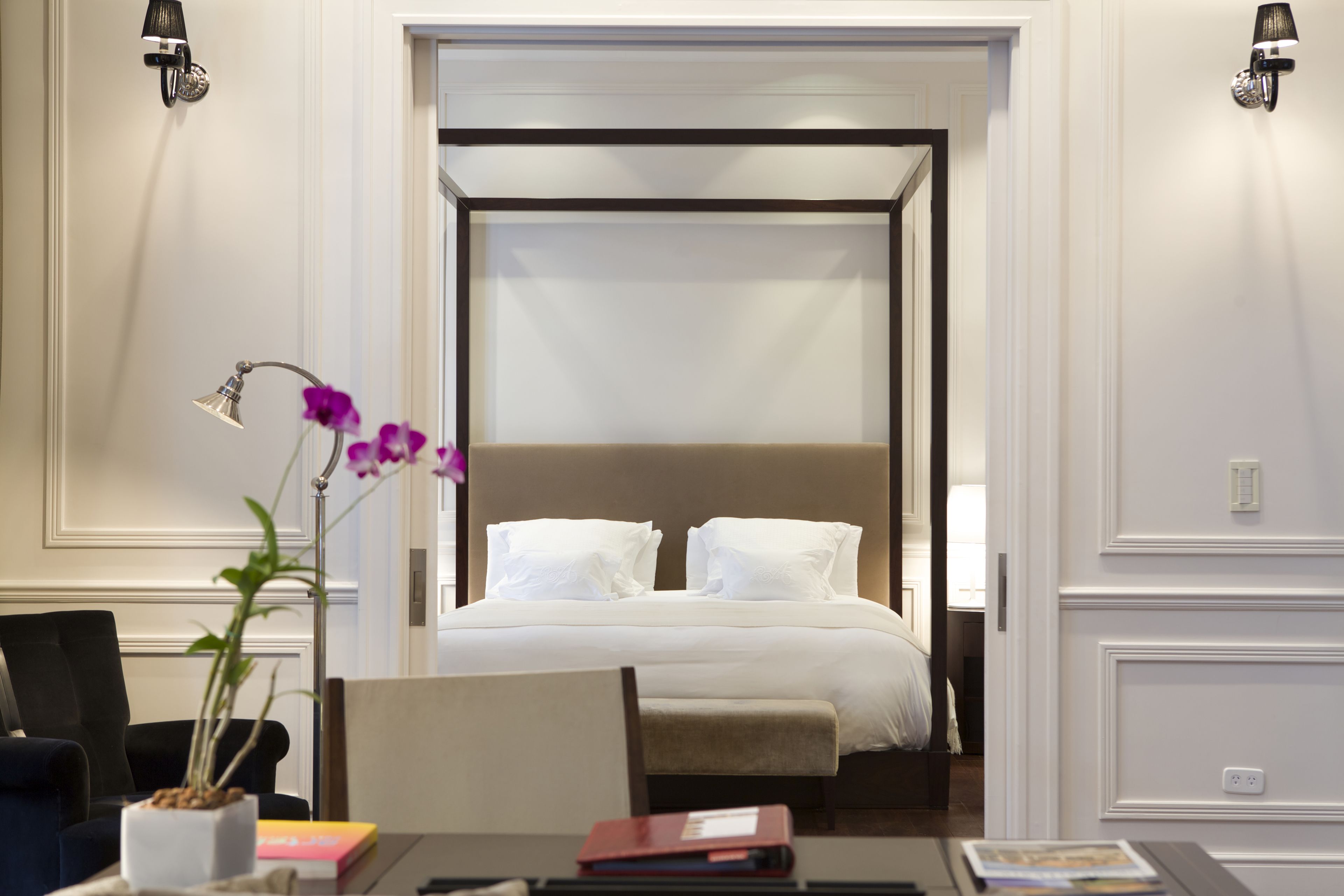 1 bedroom, egyptian cotton sheets, premium bedding, down duvets