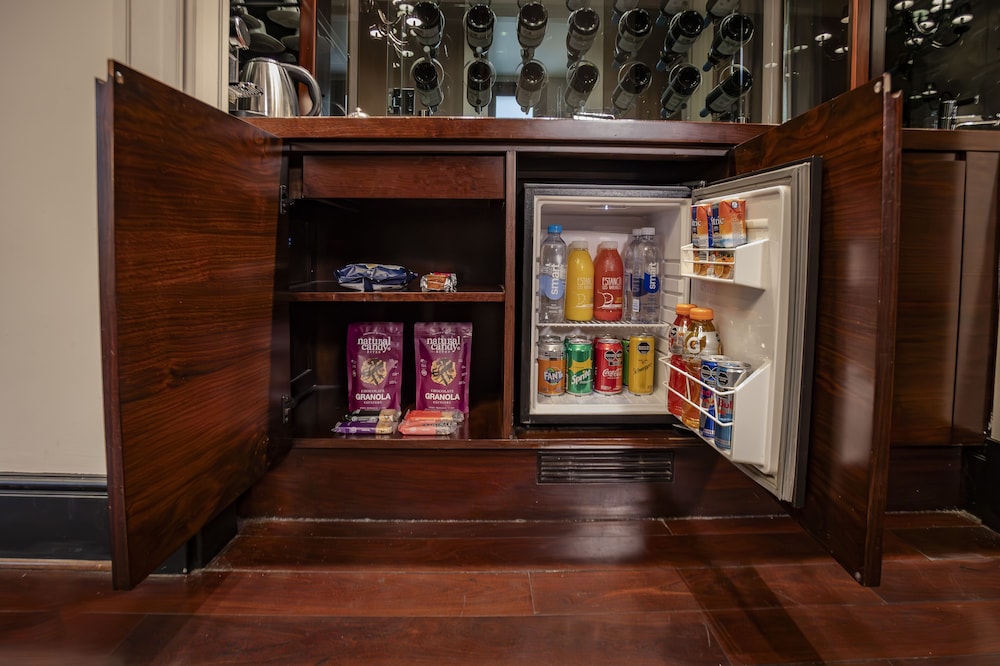 Algodon Mansion by null