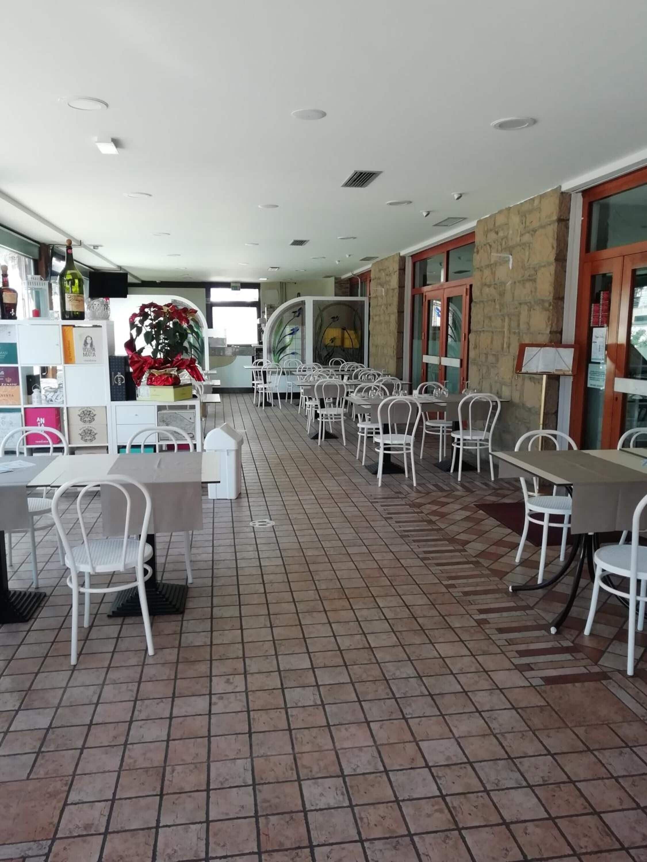 Daily buffet breakfast (EUR 5 per person)