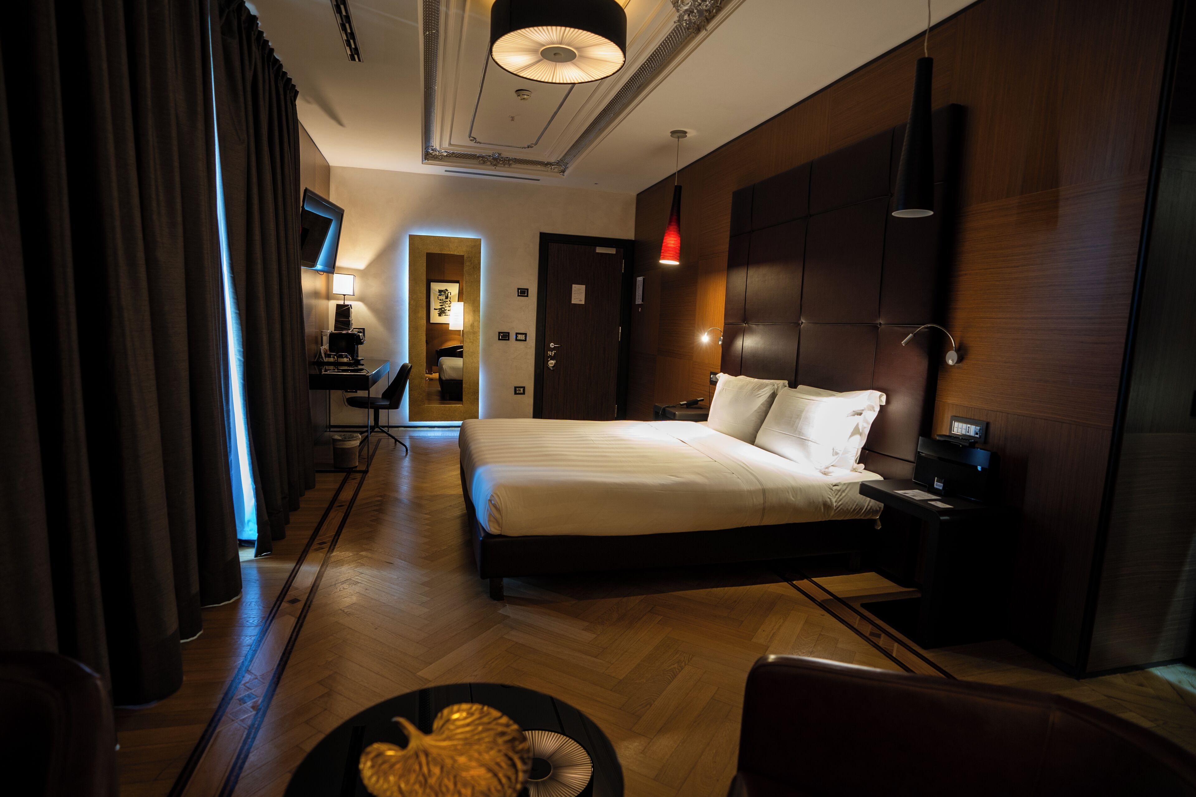 Deluxe Studio Suite | Premium bedding, down comforters, minibar, in-room safe