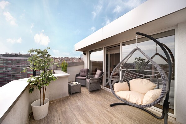 Terrace Suite Spa Kuvetli | Terrace/patio - Harbiye Residence (Istanbul)