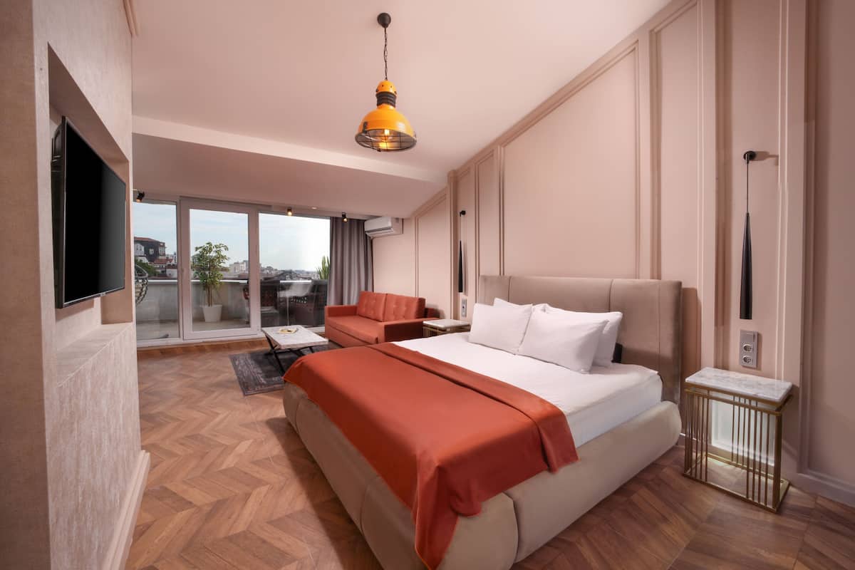 Terrace Suite Spa Kuvetli | 1 bedroom, premium bedding, pillowtop beds, minibar