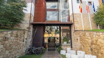 Fachada del alojamiento