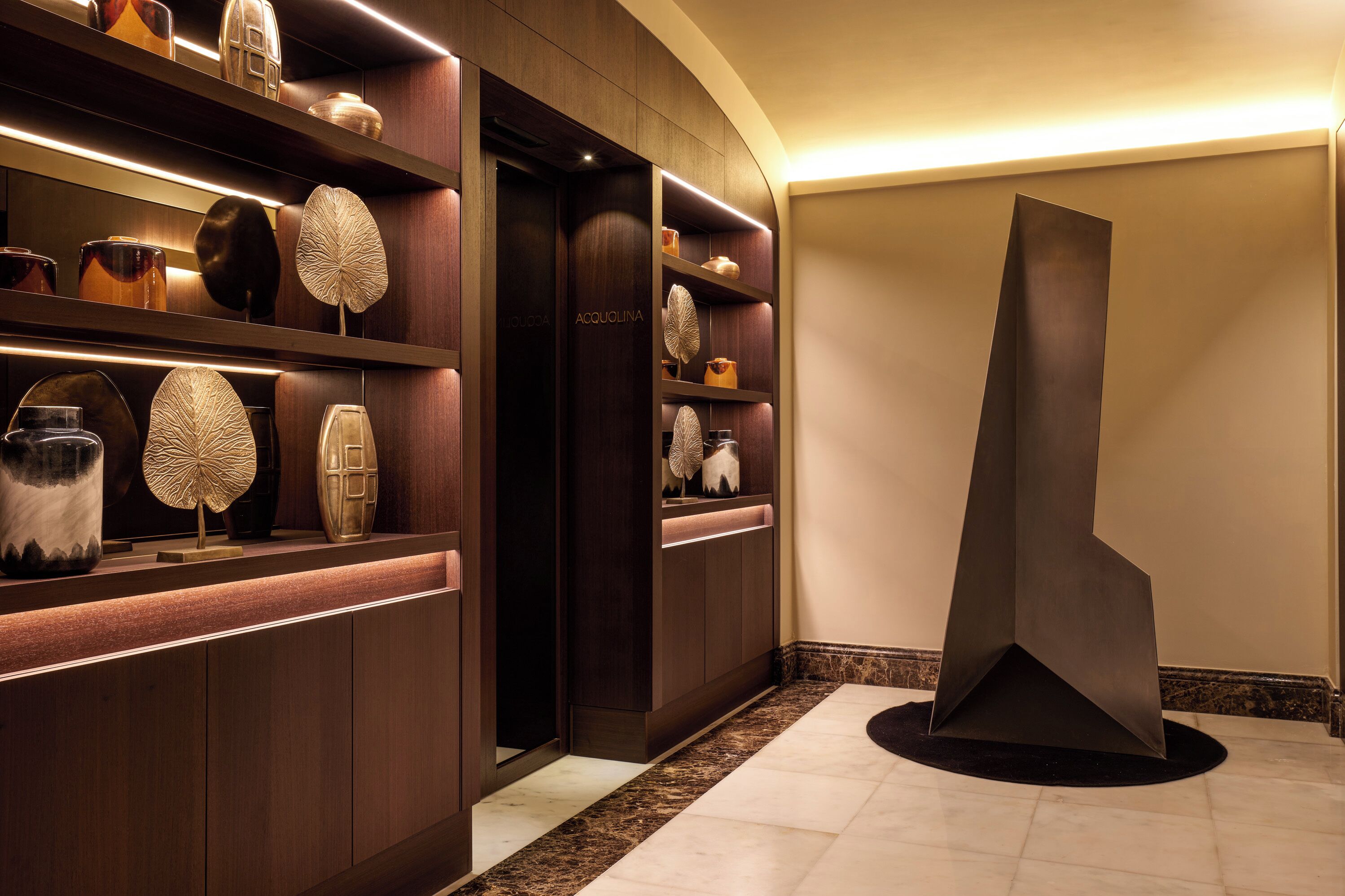 2 restaurants, italian cuisine