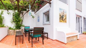 Habitación familiar, planta baja | Terraza o patio