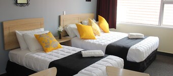 Robroy Motor Inn
