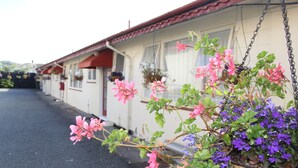 Check-in/check-out kiosk - Robroy Motor Inn (Rotorua)