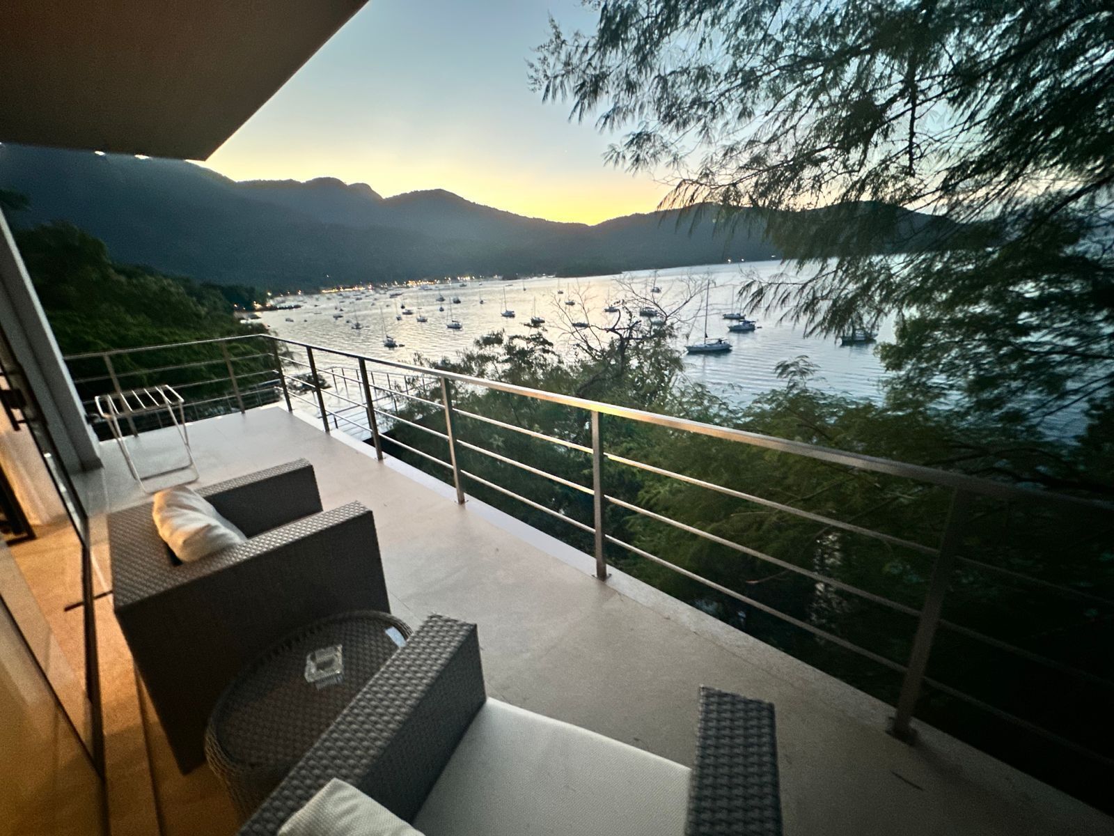 Superior Quadruple Room | Terrace/patio