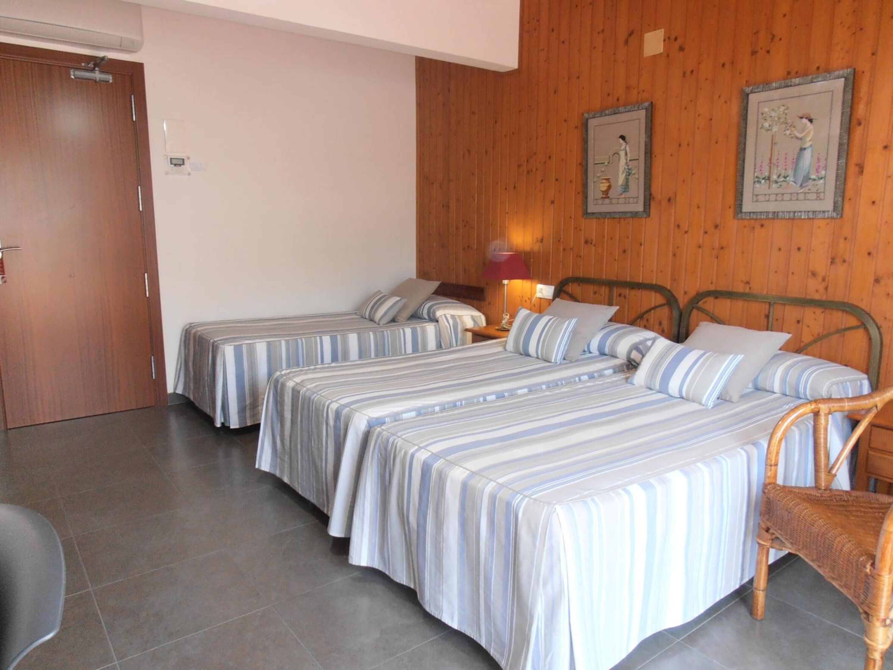 desk, laptop workspace, blackout curtains, free wifi