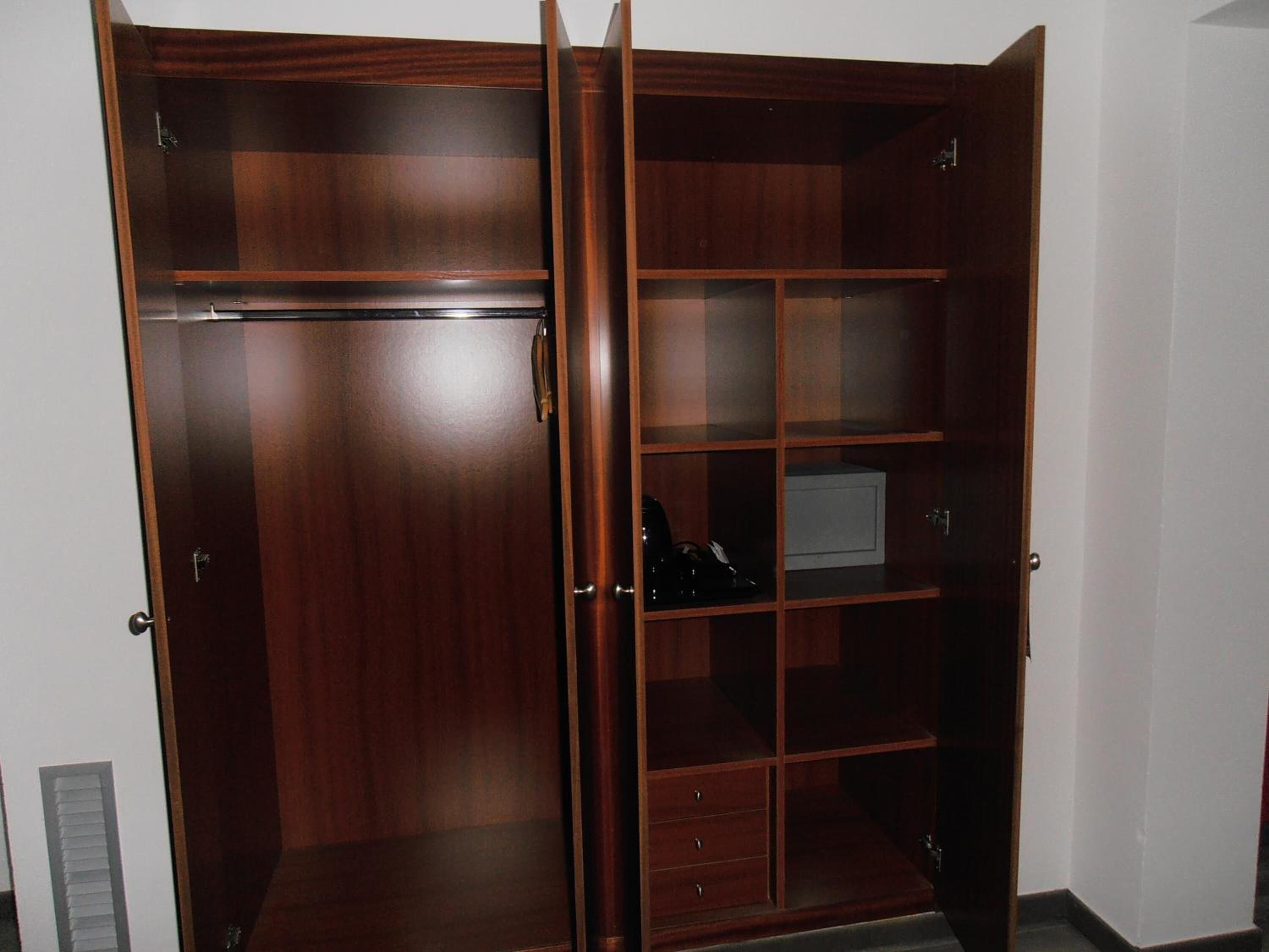 desk, laptop workspace, blackout curtains, free wifi