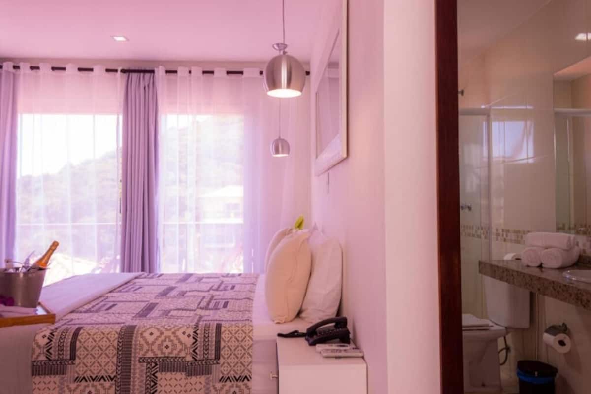 Minibar, coffres-forts dans les chambres, Wi-Fi gratuit