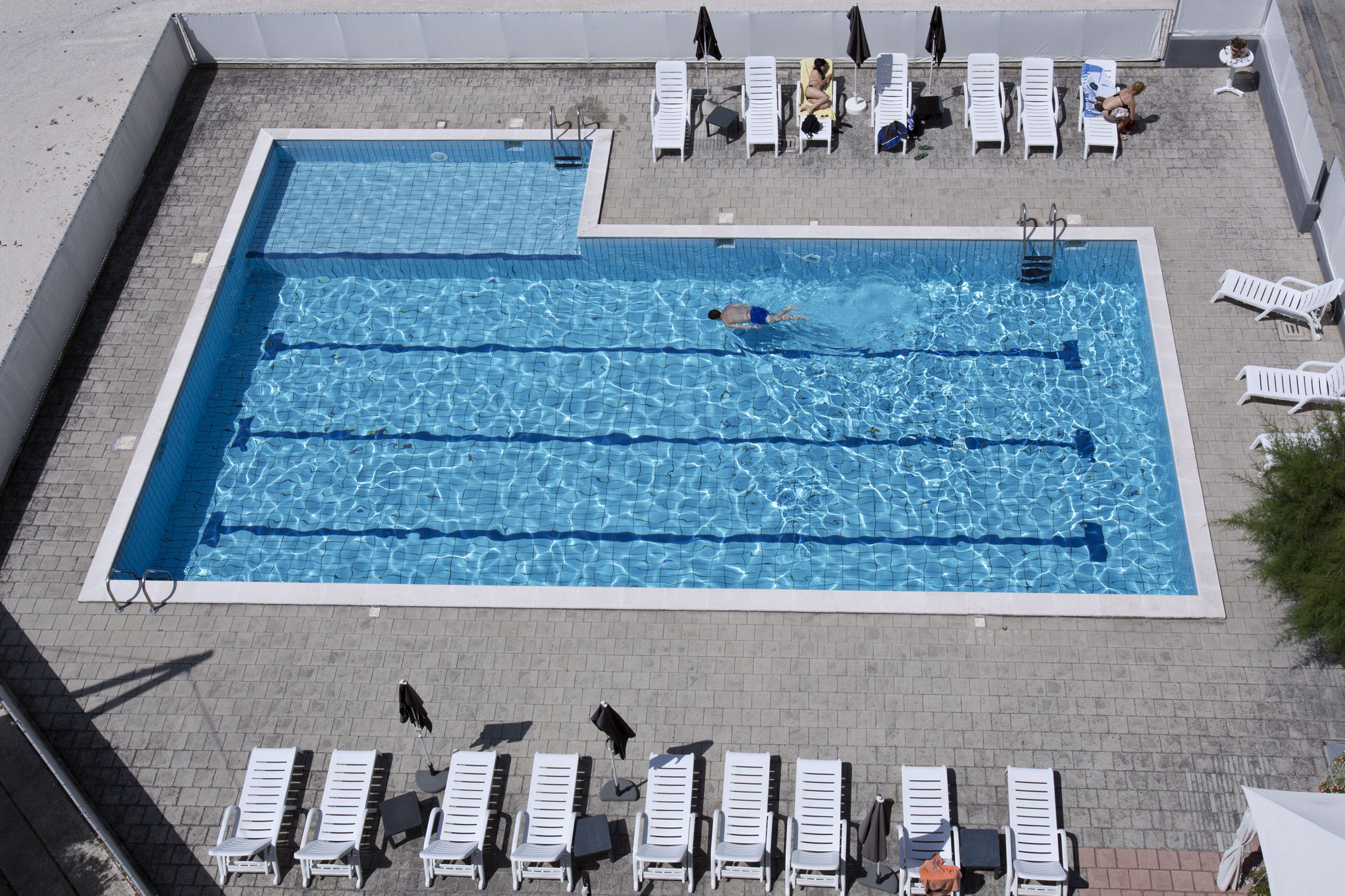 seasonal outdoor pool, pool umbrellas, pool loungers