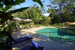 Outdoor pool, pool loungers