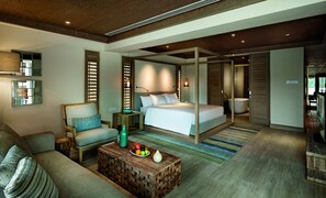 Minibar, in-room safe, desk, iron/ironing board - Resorts World Langkawi (Langkawi)