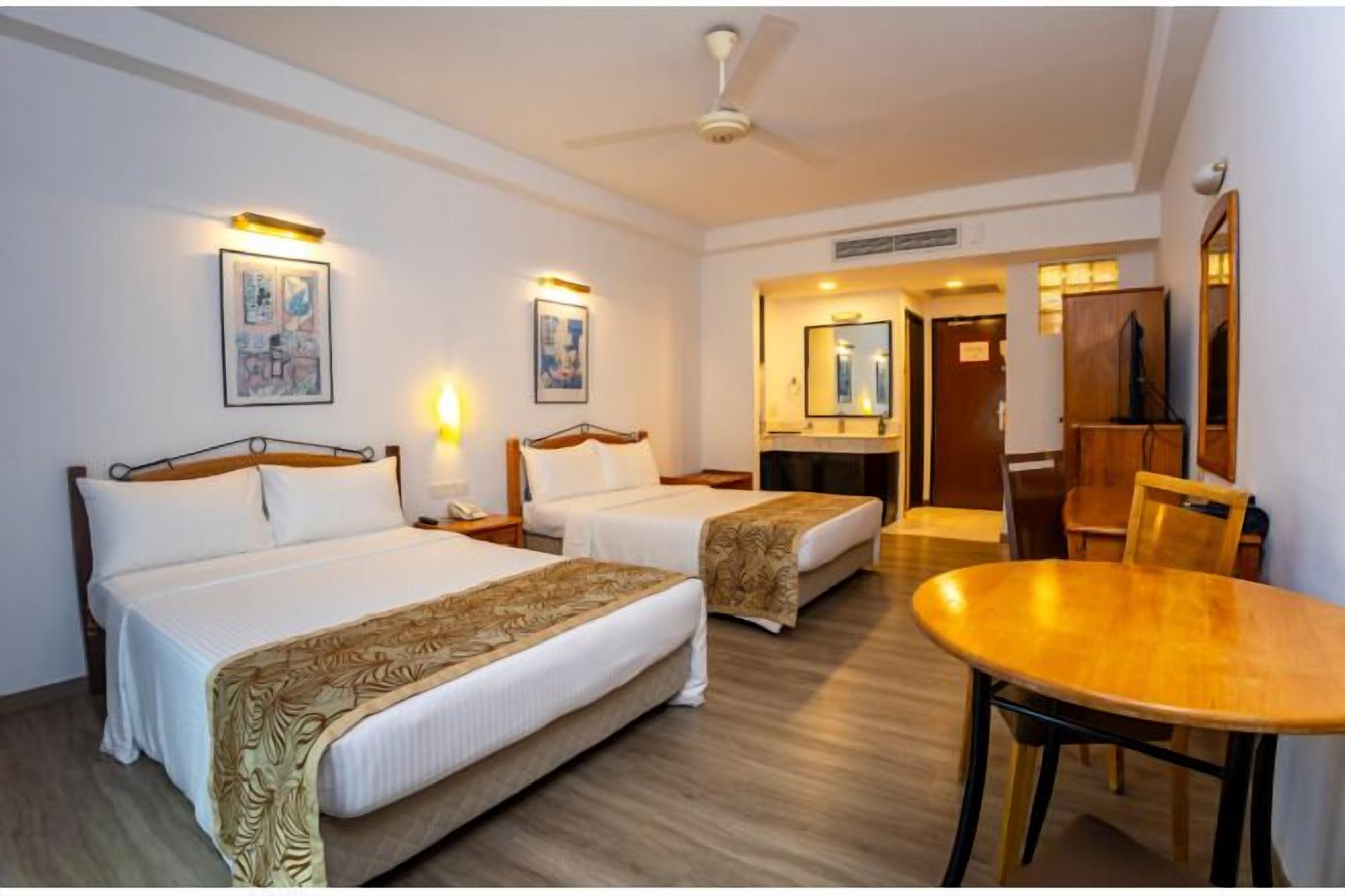 In-room safe, desk, iron/ironing board, free WiFi