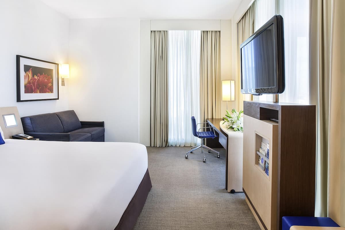 Chambre Supérieure, 1 grand lit et 1 canapé-lit | 1 chambre, minibar, coffres-forts dans les chambres