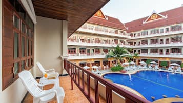 Quang cảnh ban công