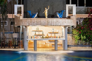 Poolside bar